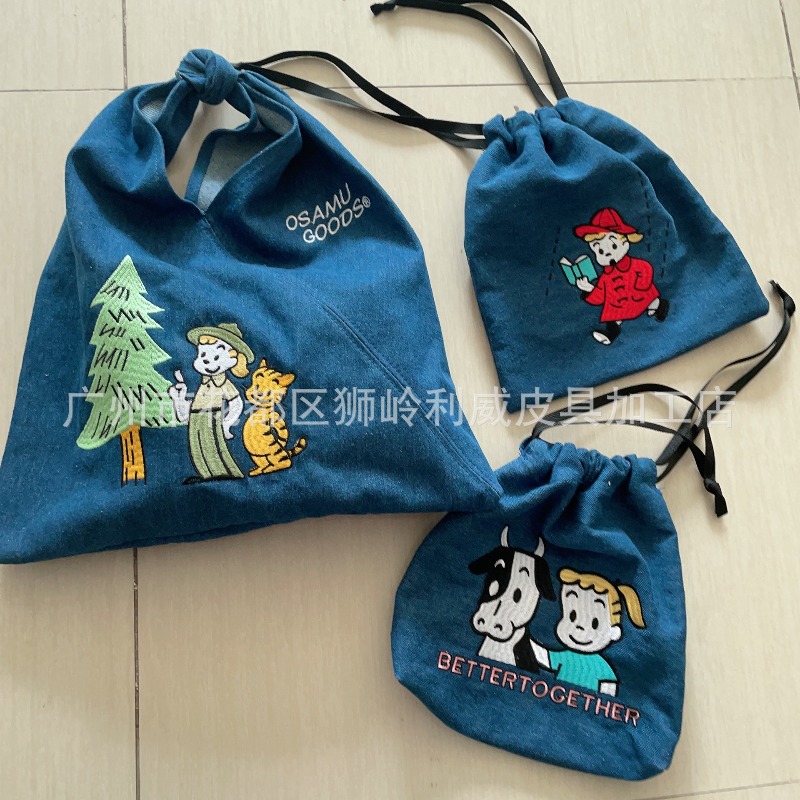 Women Fashion Handbags - Heiße OSAMU GOODS Serie Modische Stickerei-Handtasche