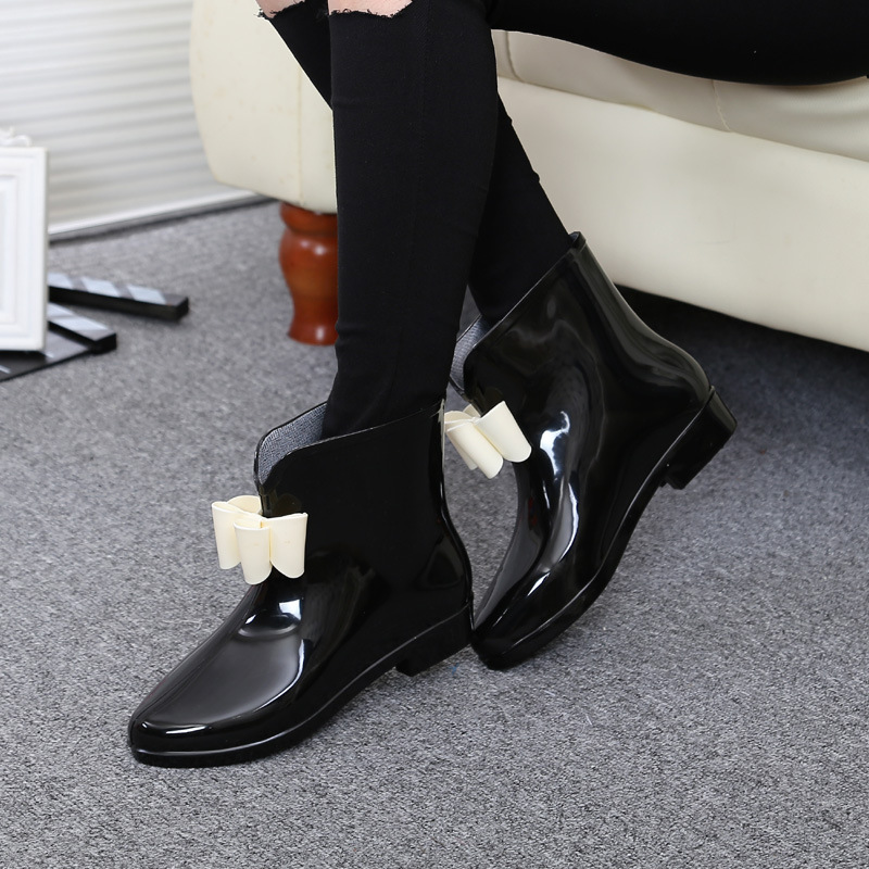Frauen Blume Bowtie Ankle Boot – Women'S Fashion Rain Boots Bewertung und Preis