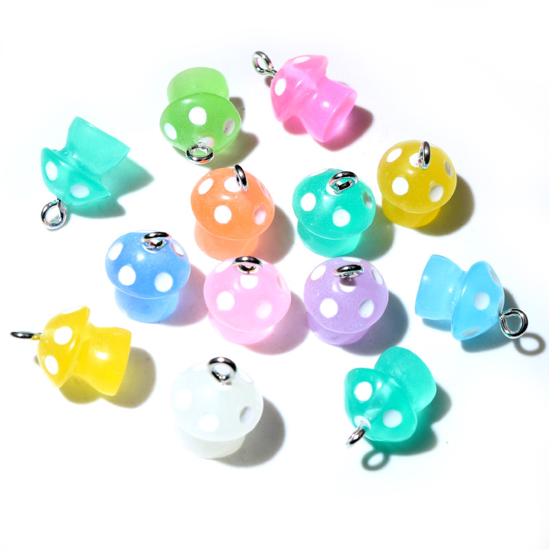 10PCS 15*11,5mm Mix Cartoon 3D – Women Fashion Drawing Bewertung und Preis